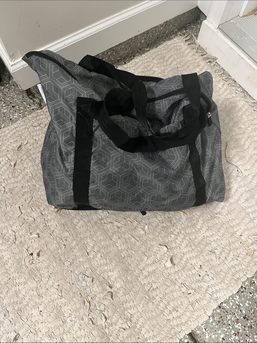 Gray Geometric Pattern Weekender Duffle Bag - Black Straps